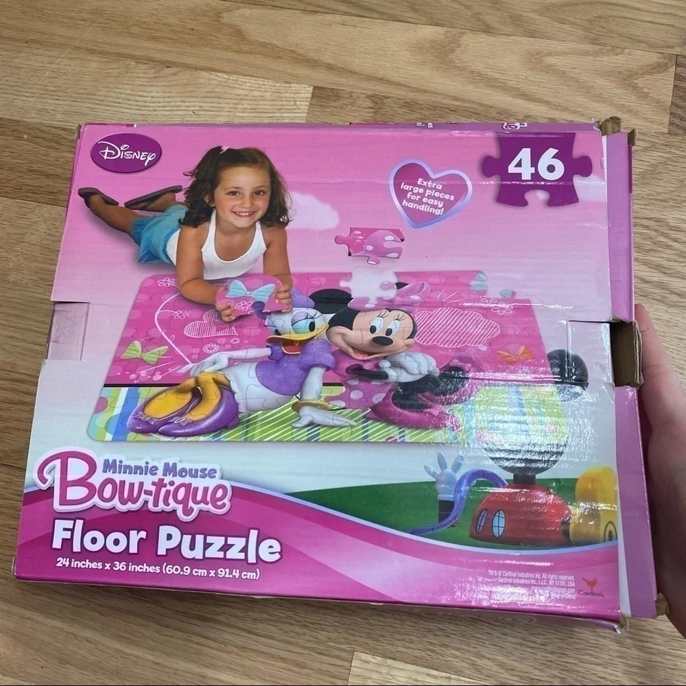 Minnie Mouse Floor Puzzle 24”x36” Disney Bow-tique Pink
